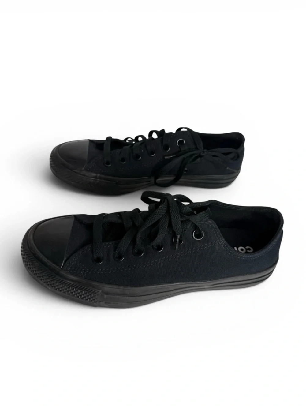 Converse All Black Low Top Sneakers Unisex Mens Size 6 Womens size 8 Monochrome - Picture 2 of 6